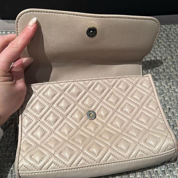 Tory Burch -Authentic Fleming Small Convertible Shoulder Bag Light Taupe - Picture 7 of 17